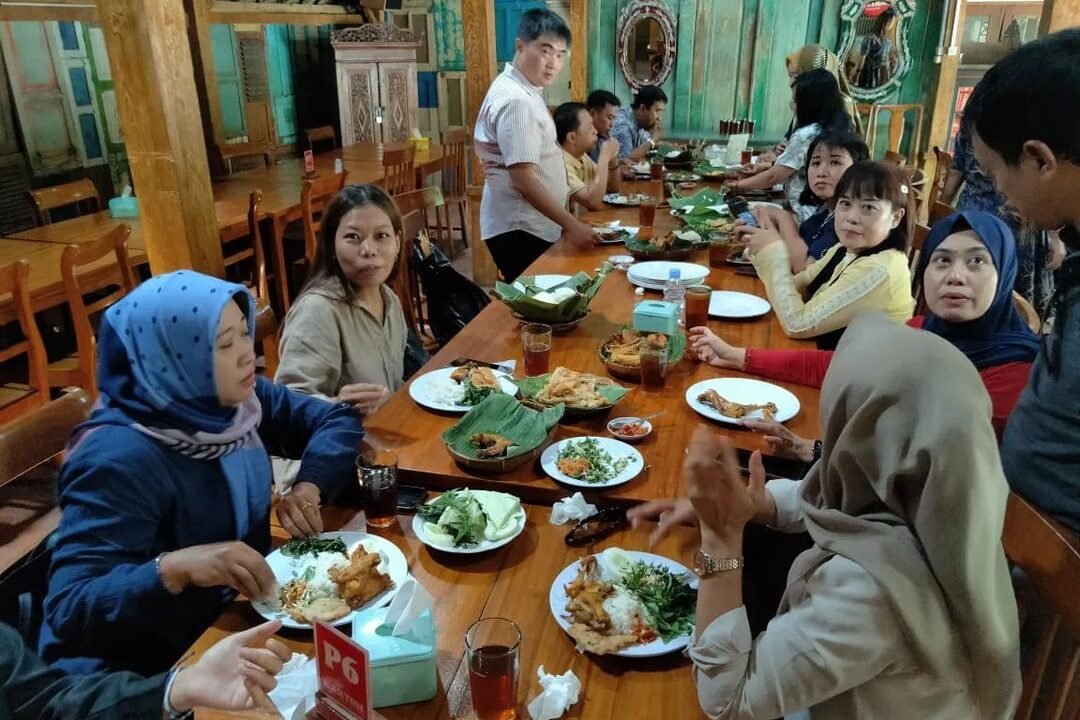 Thank's to Pak Awan & Tante Myra