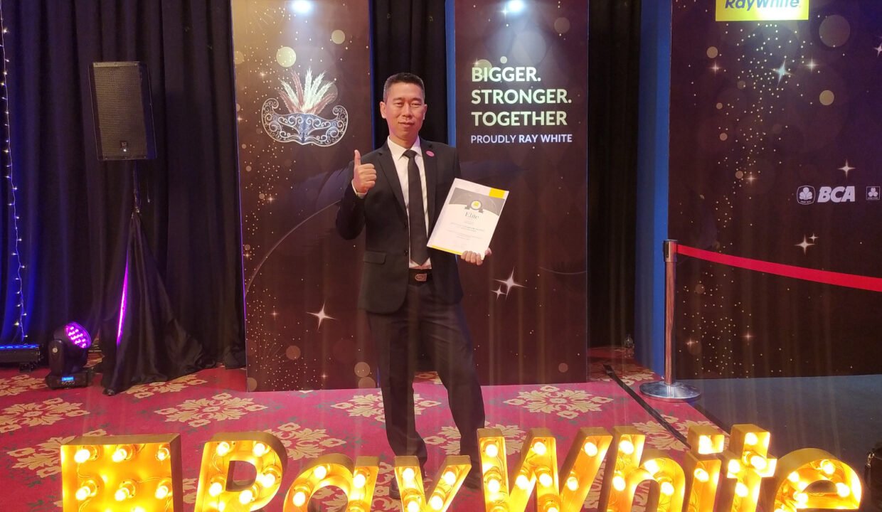 Annual Award Ray White Indonesia 2023 Jakarta (12)