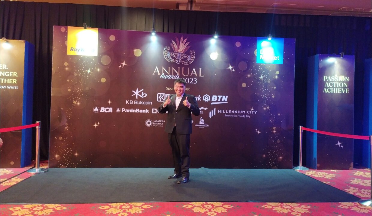 Annual Award Ray White Indonesia 2023 Jakarta (7)
