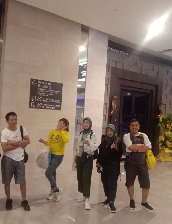 Tour Luar Negeri Top 10 Marketing Ray White Solo Raya 2022 (61)