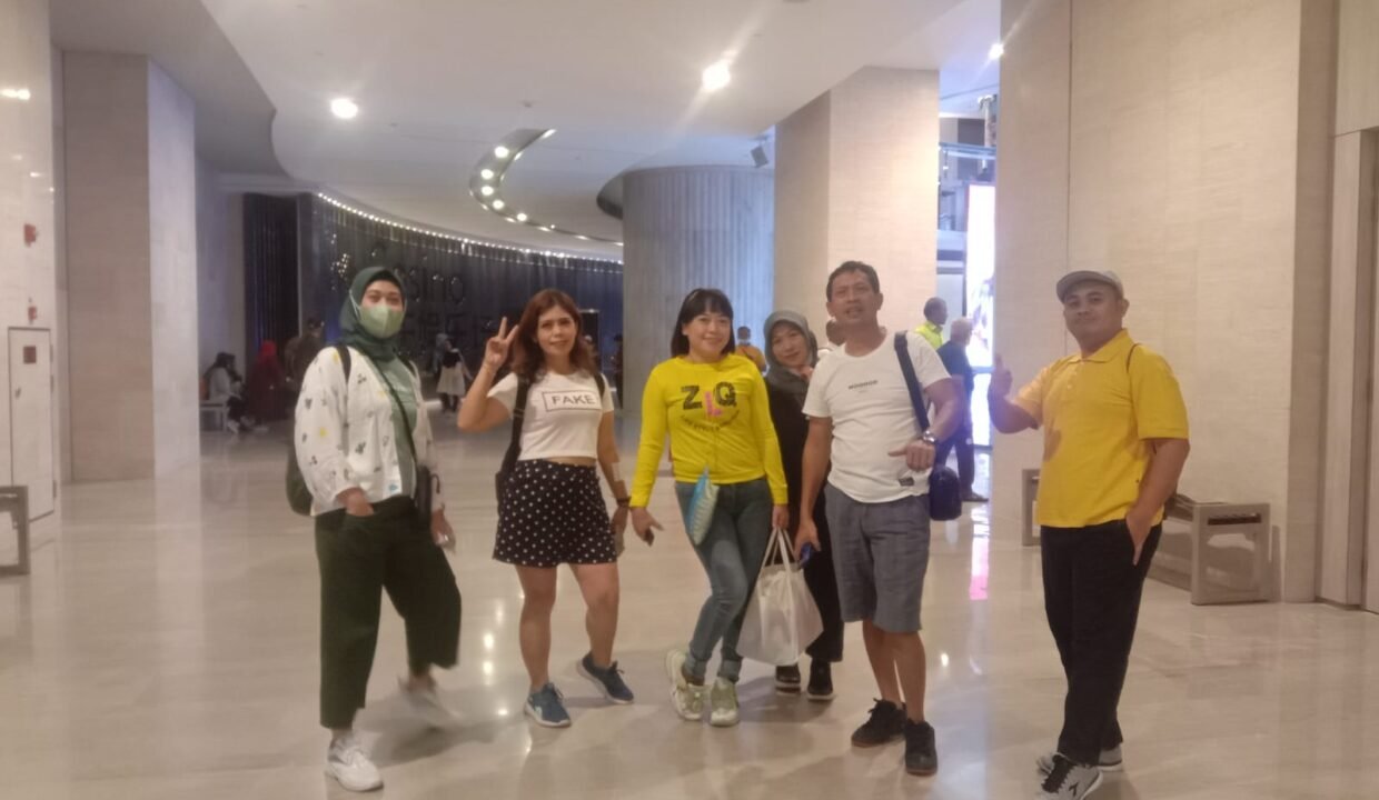Tour Luar Negeri Top 10 Marketing Ray White Solo Raya 2022 (64)