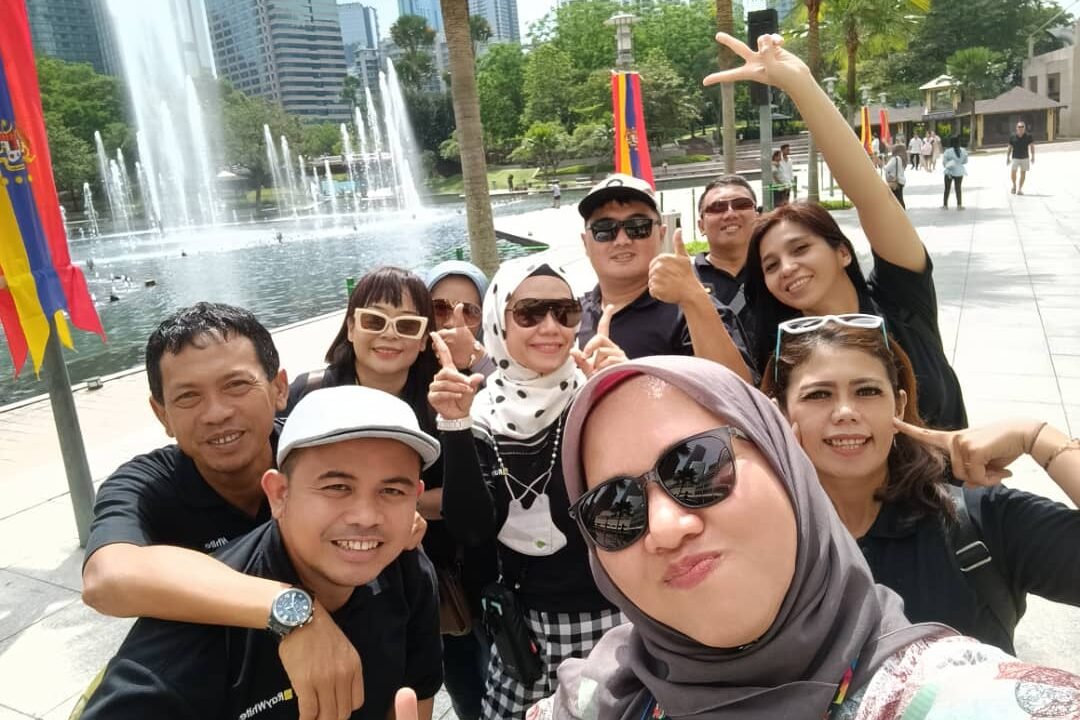 Tour Luar Negeri Top 10 Marketing Ray White Solo Raya 2022 (70)