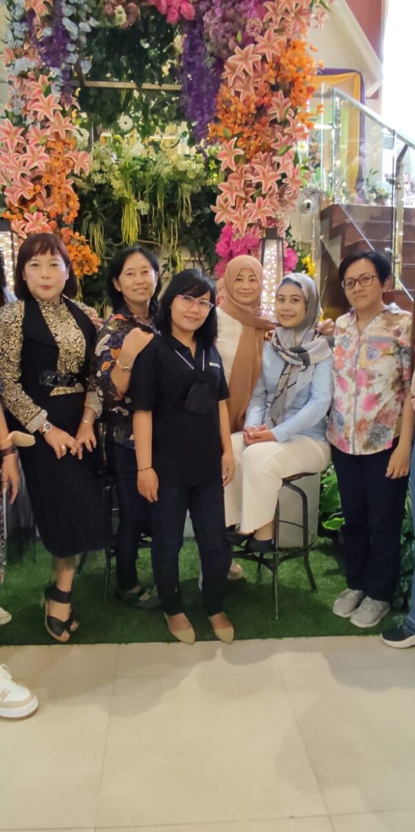 Anniversary 8 Tahun Ray White Solo Raya