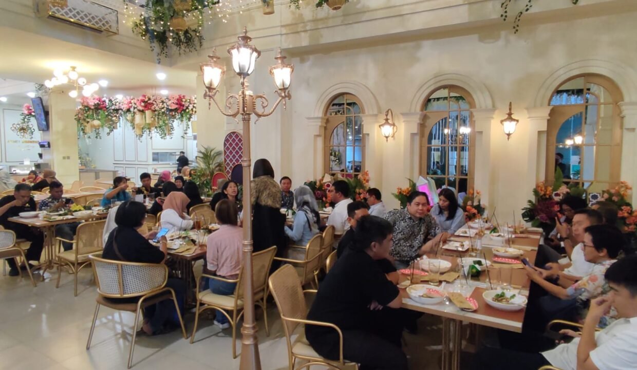 Anniversary 8 Tahun Ray White Solo Raya