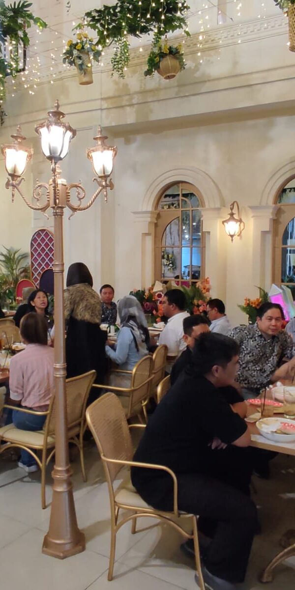 Anniversary 8 Tahun Ray White Solo Raya