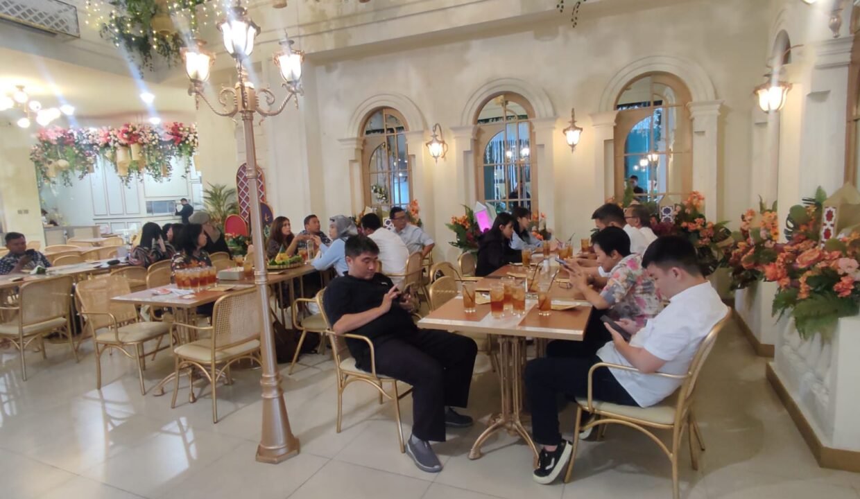 Anniversary 8 Tahun Ray White Solo Raya