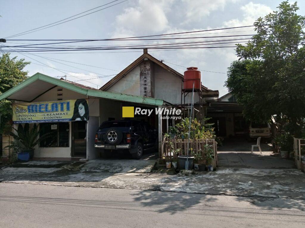 Dijual Rumah Jl. Mayjend Sutoyo, Grogol dekat Pakuwon Mall