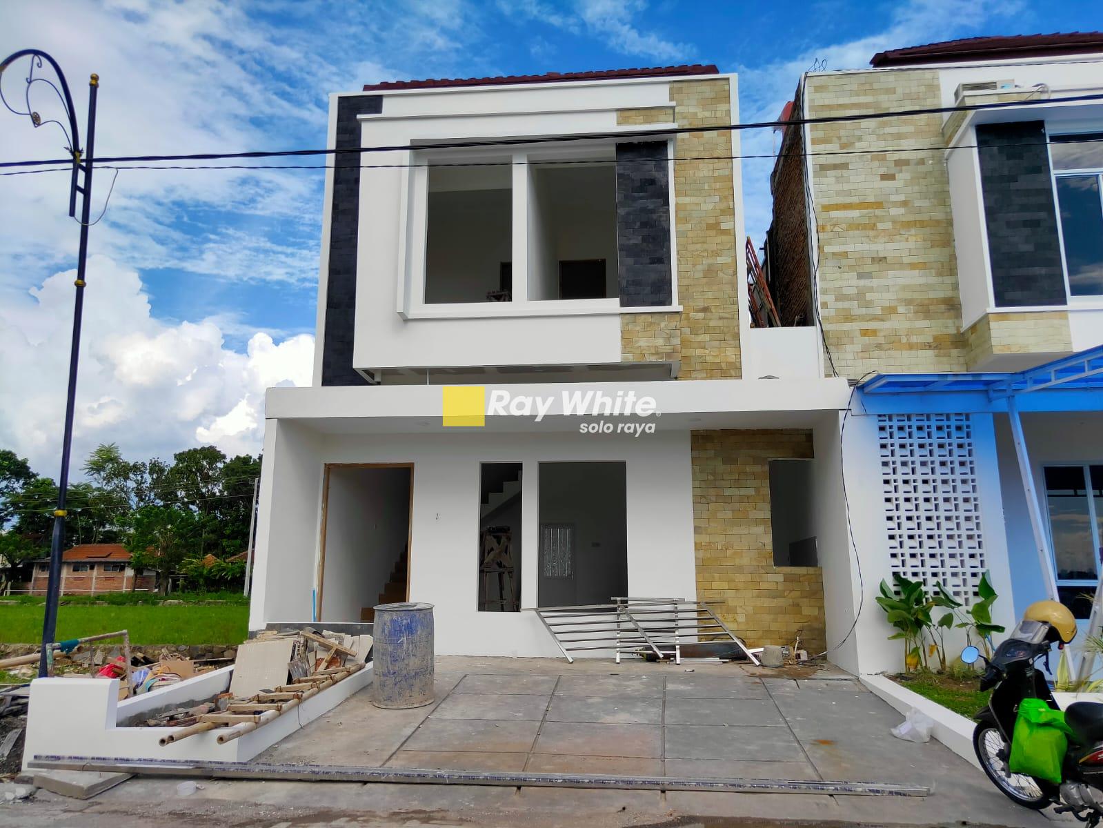 Dijual Rumah Telukan, Grogol