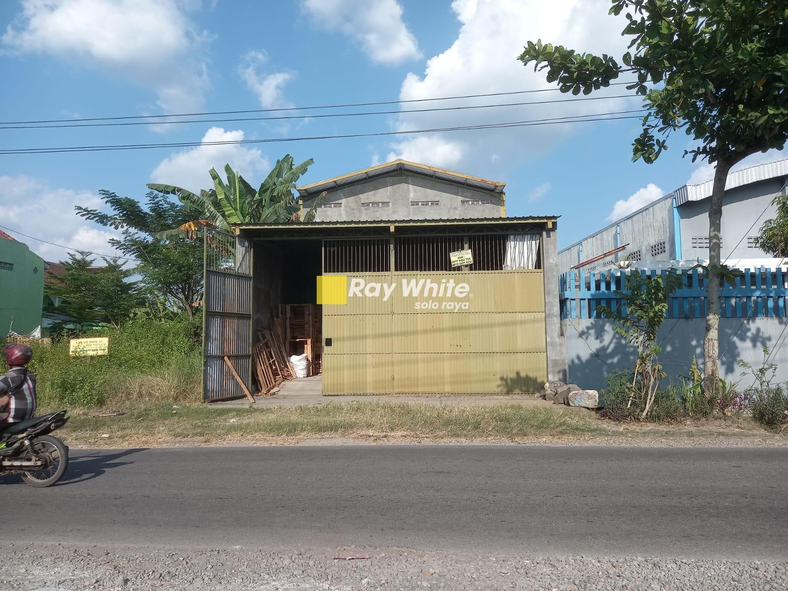 Dijual Gudang di Parangjoro Grogol