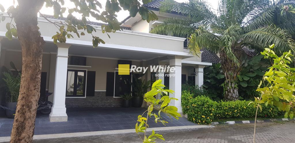Dijual Rumah Mewah Paulan, Colomadu