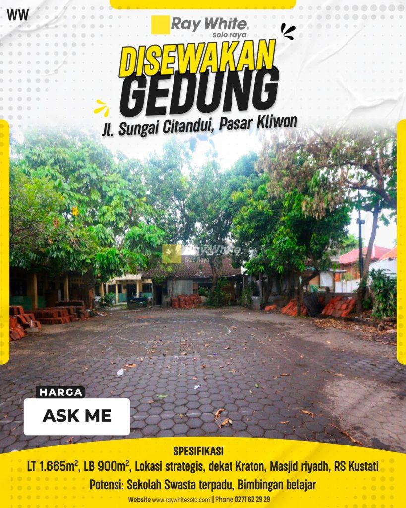 Disewakan Gedung Halaman Luas di Jantung Kawasan Religi Pasar Kliwon Solo