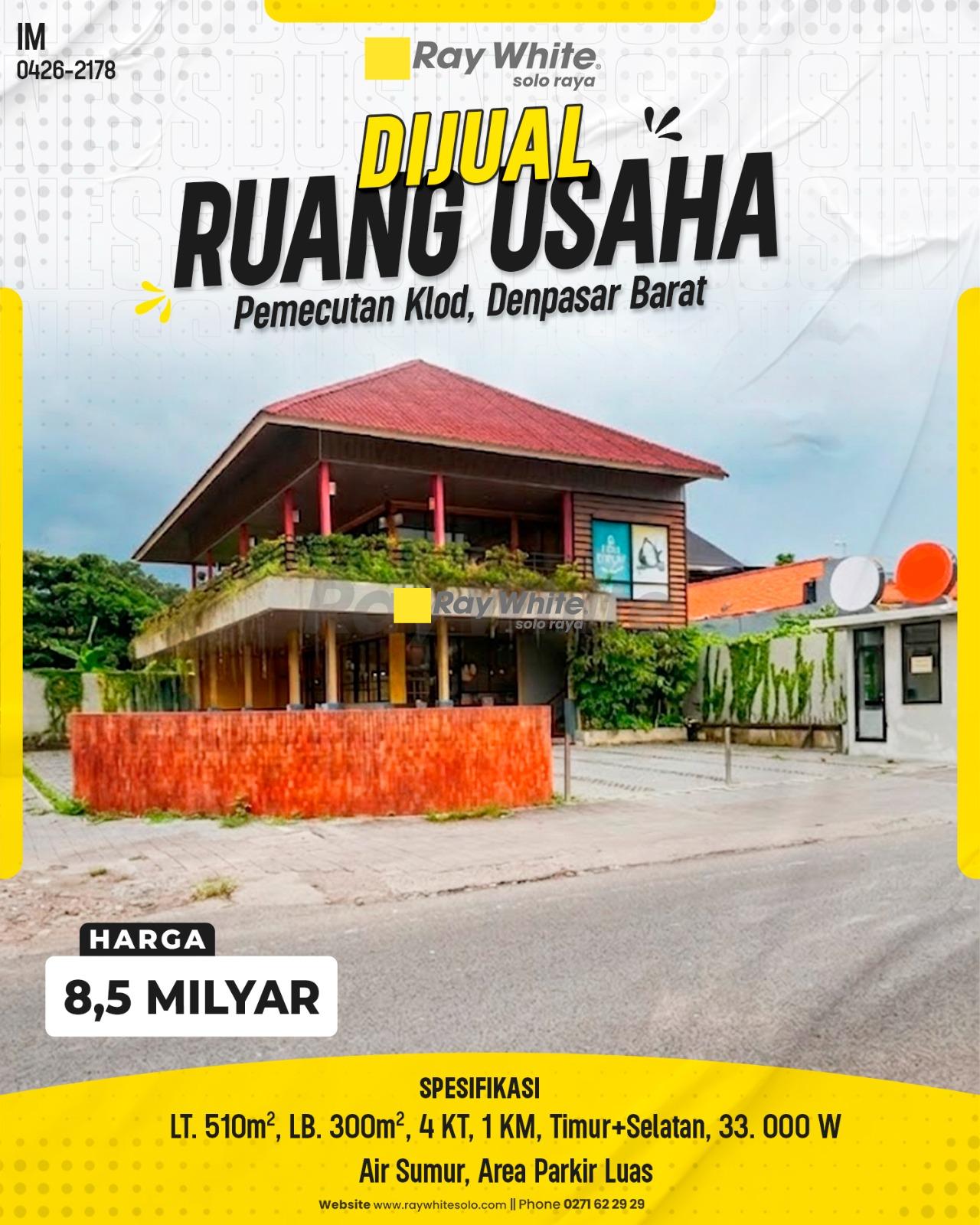 Ruang Usaha Eksklusif di Pemecutan Klod Denpasar, Desain Tropis Modern dengan Area Parkir Masif